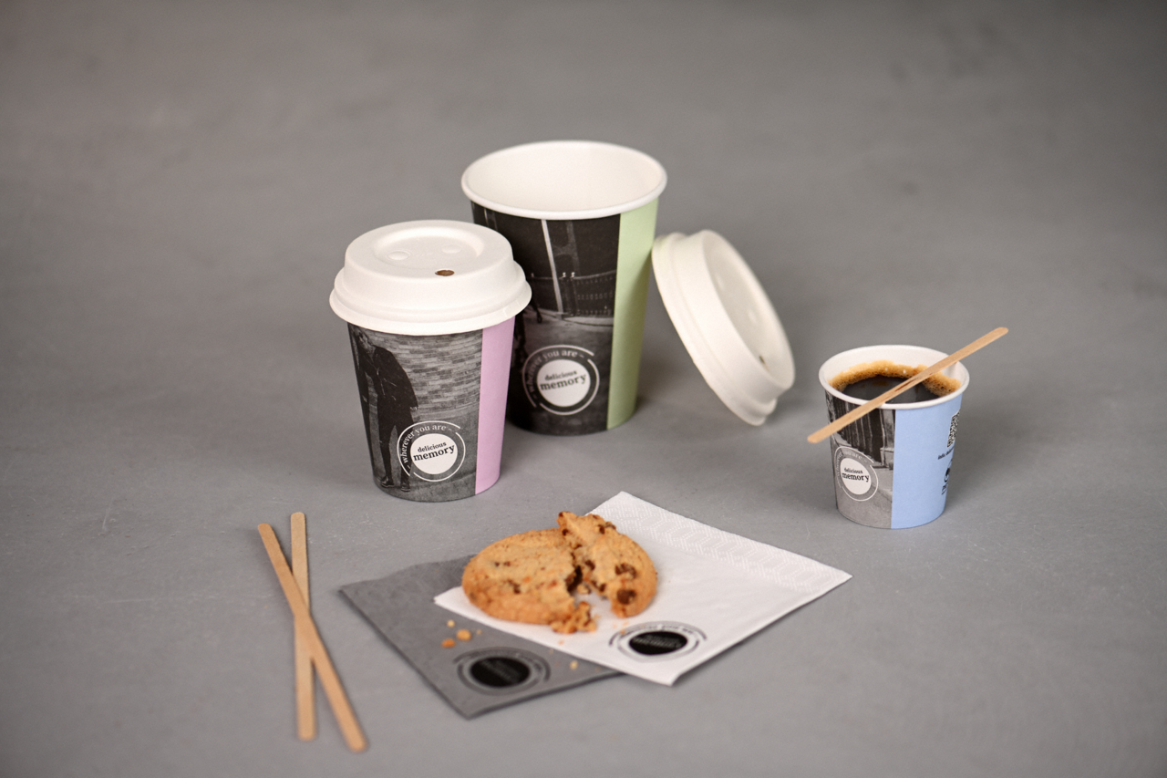 Heißgetränke-Becher PE-beschichtet «delicious memory»