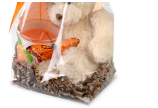 SizzlePak® Papier-Füllmaterial auf dem Boden fixiert, schützt & dekoriert zugleich