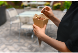 in der Spitztüte findet fast jeder kleine Snack Platz