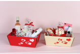 Präsentkörbe in der Farbe Creme oder Rot für edel verpackte Geschenke zu Valentins- und Muttertag, Geburtstag, Hochzeit usw.