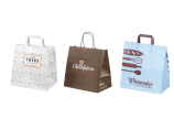 Nutzen Sie Ihre Tragetasche mit breitem Boden als Werbeträger! Sie erhalten diese bereits ab 5.000 Stück mit Ihrem Logo/Design bedruckt. Rufen Sie uns an, wir beraten Sie gerne!