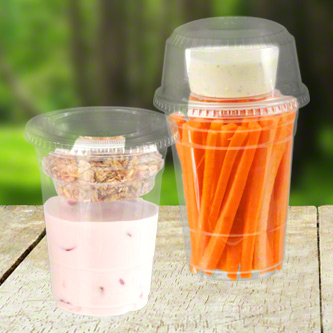 picknick_clear-cups-snacks