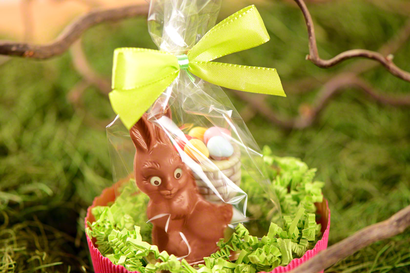 Osterhase im Beutel verpackt