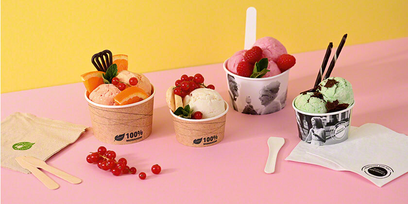 Eisbecher, Eislöffel, Servietten