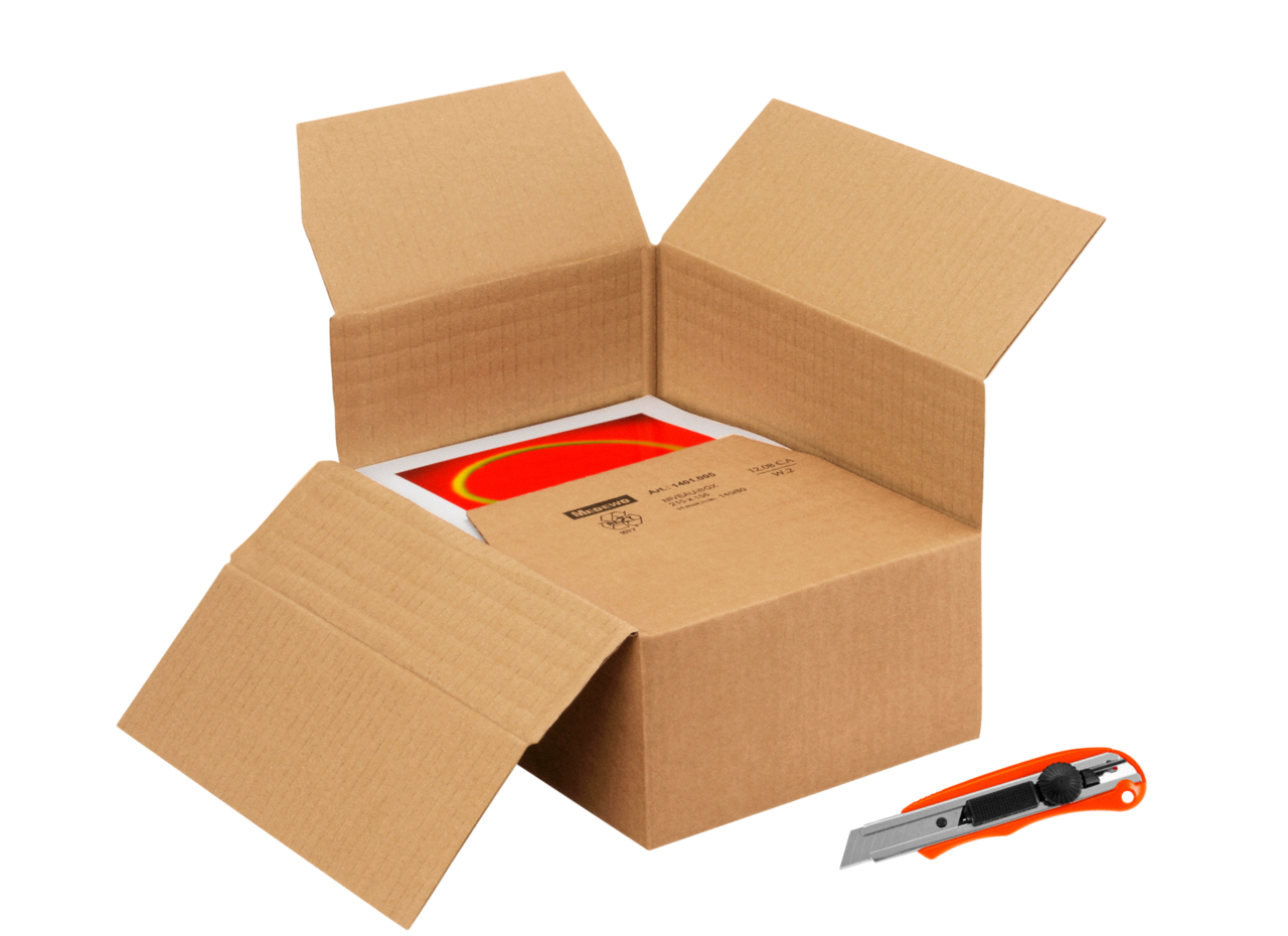 entailler le carton sur les côtés et le plier à la hauteur de remplissage en suivant le rainurage