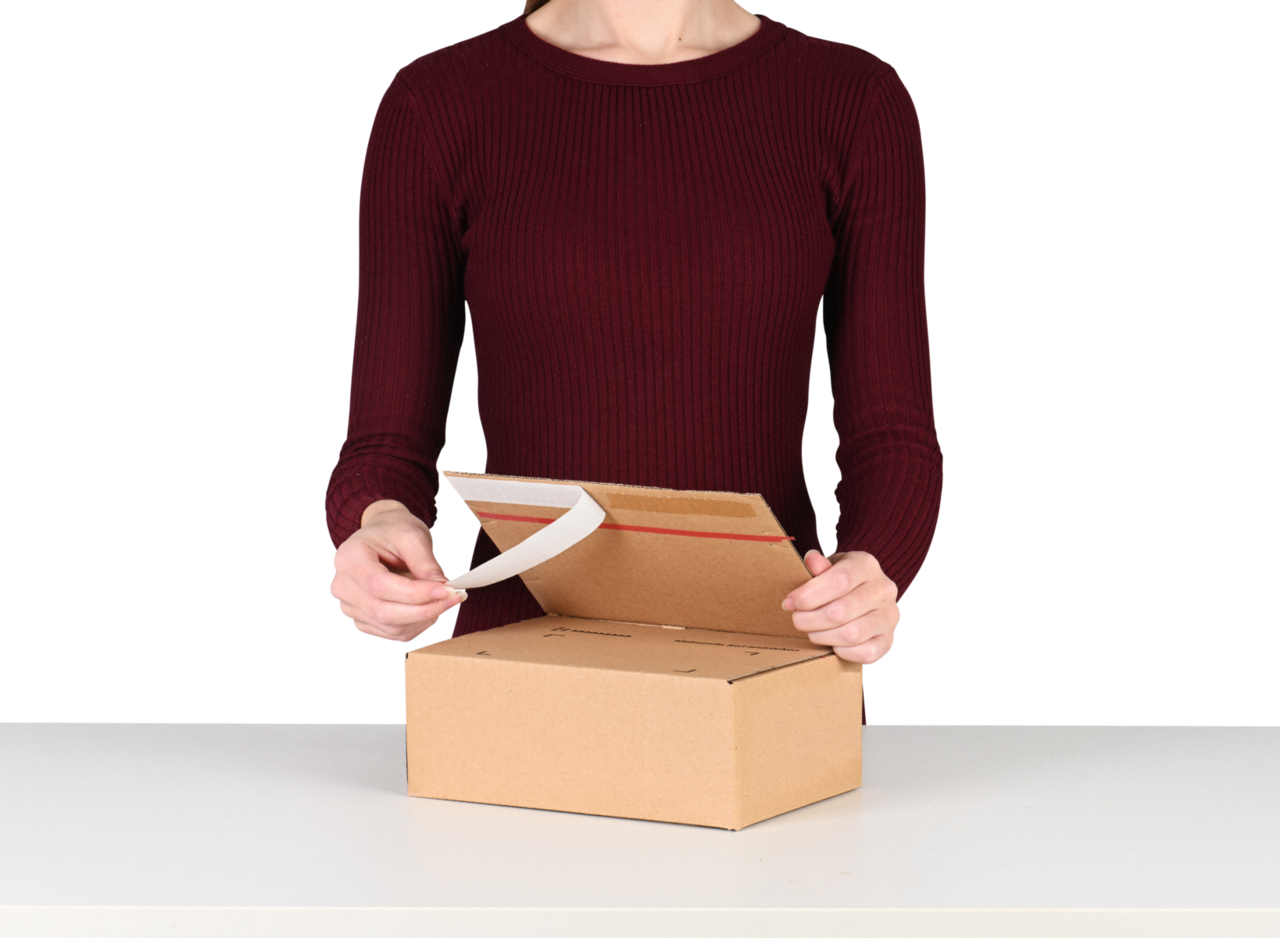 2. Placer la marchandise, fermer avec l’une des bandes autocollantes et envoyer.