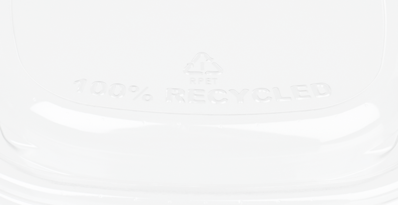 Gaufrage « 100 % recyclé » bien visible – vos clients reconnaissent eux aussi le matériau du couvercle qui préserve les ressources.