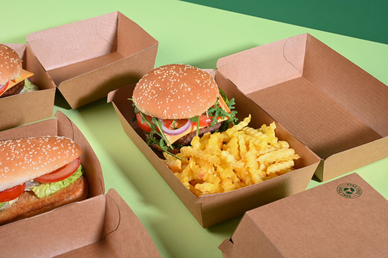Boîte pour hamburger en carton brun