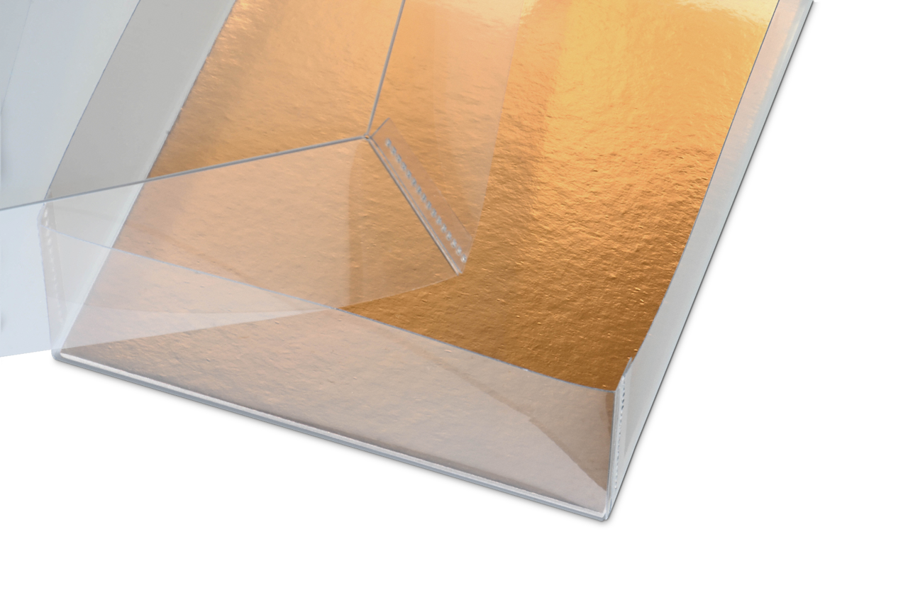 Emballage transparent rectangulaire à ornement doré