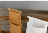 Sachet à fond plat en papier kraft avec fermeture