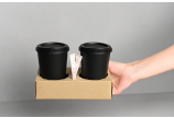 les gobelets réutilisables s'adaptent parfaitement à notre support de transport en carton 