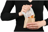 Pour un plaisir sans miettes et sans gras en déplacement: la bande de visualisation en cristal peut être facilement retirée