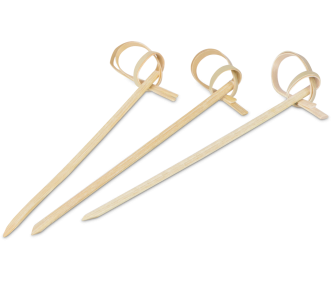 Brochettes en bambou avec nœud