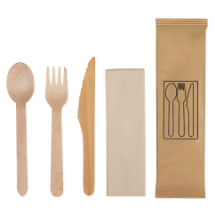 Set à couverts en bois ciré: couteau, fourchette, cuillère, serviette