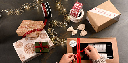 Geschenkverpackungen & Dekomaterial Geschenkverpackungen & Dekomaterial