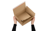 Blitzschnell aufgerichtet! Box seitlich zusammendrücken – Boden richtet sich selbständig auf und ist fixiert.