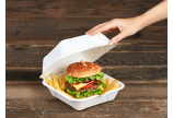 die Take-away-Box aus Bagasse lässt sich von Ihren Kunden durch den praktischen anhängenden Klappdeckel einfach öffnen und verschließen